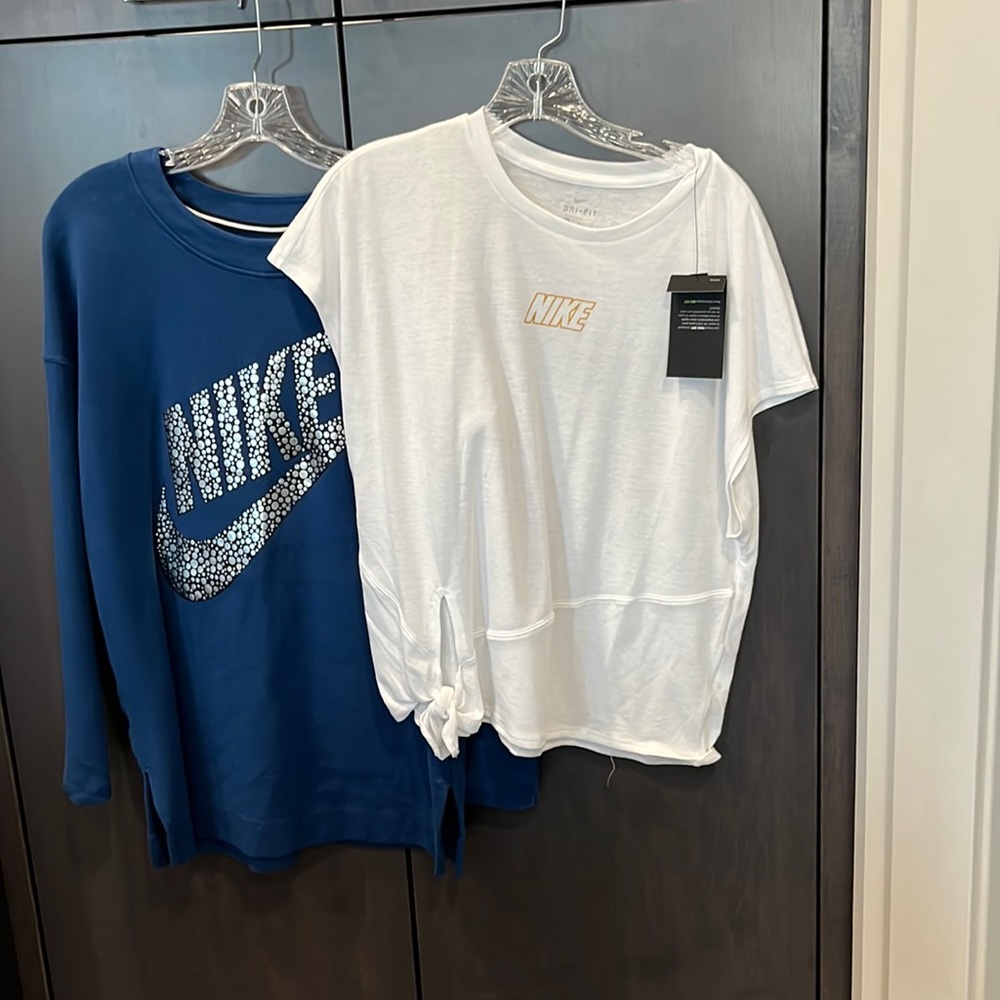 A lot of two Nike tops - one sweatshirt (Size S) and one top (Size M), EUC